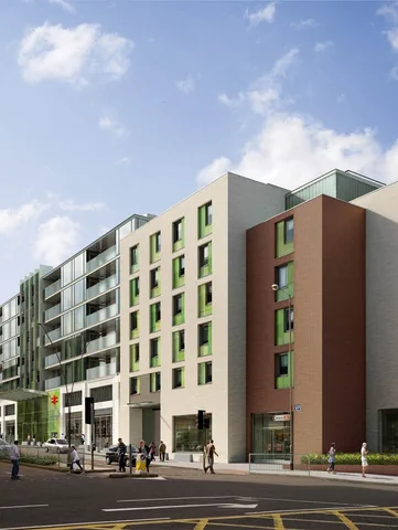 Brogan combine Scaffolding, Mast Climbers and Cradles for Surrey mixed-use development